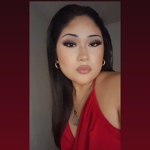 Meet your Posher, Cece